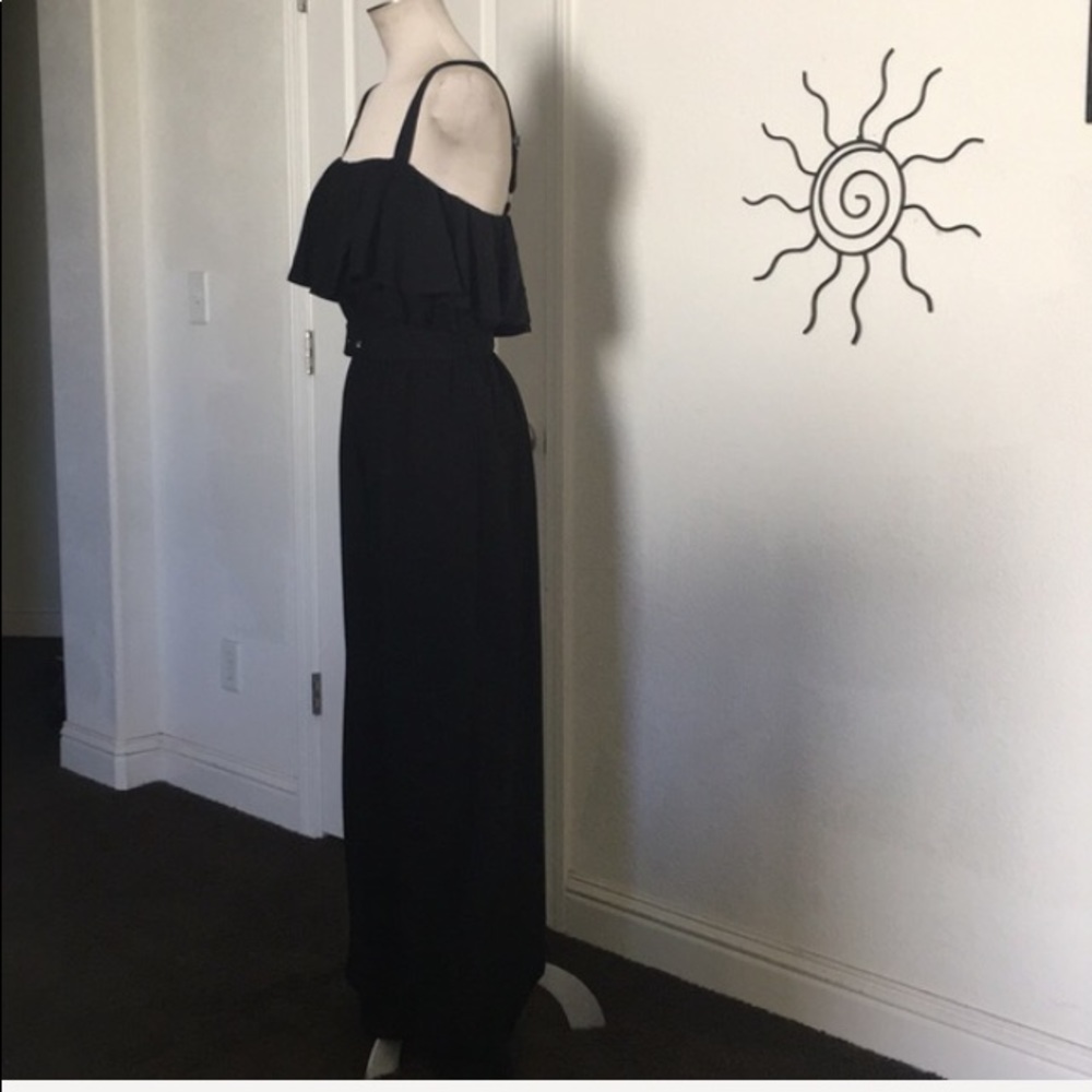 BLACK 0X Forever 21 Plus Size Ruffled & Wide Leg Jumpsuit - Picture 7 of 16